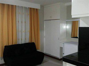 Big M Condotel ลาสปิญยาส ภายนอก รูปภาพ